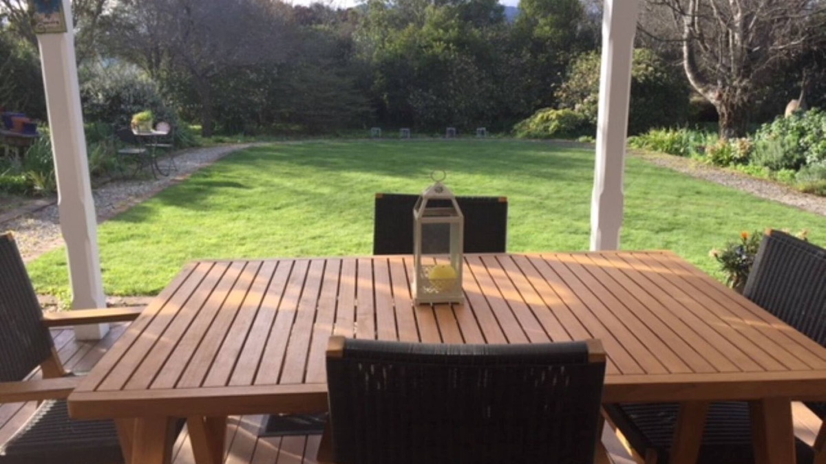 Renwick House | Anglesea House Inn