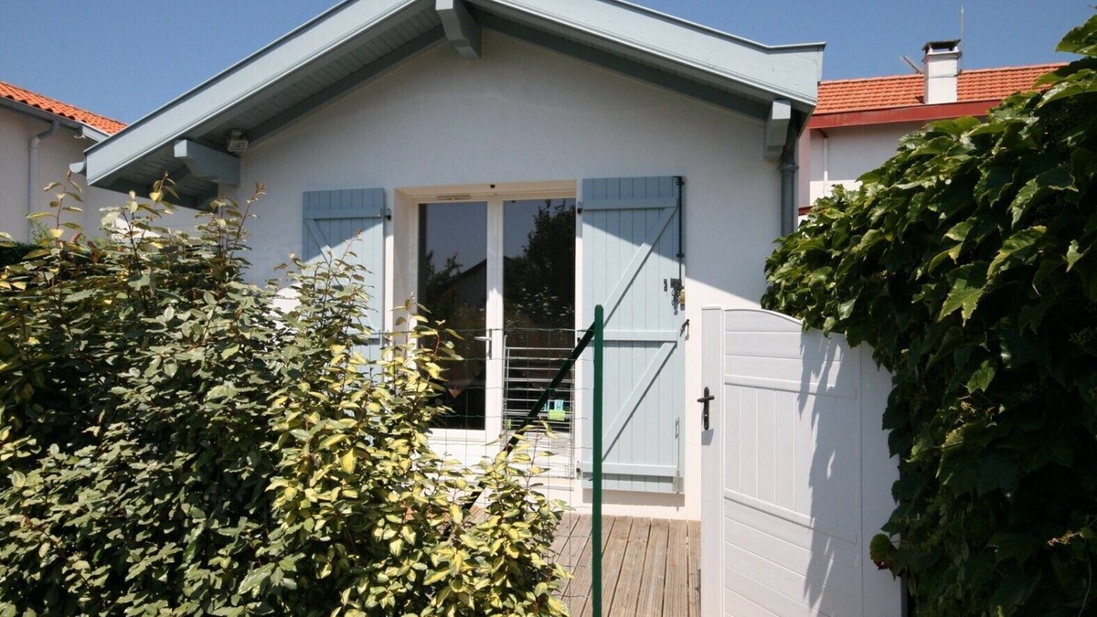 Anglet Apartment | Anglet - Biarritz near beaches and golf, quiet beautiful T2 + 38m2 terrace south