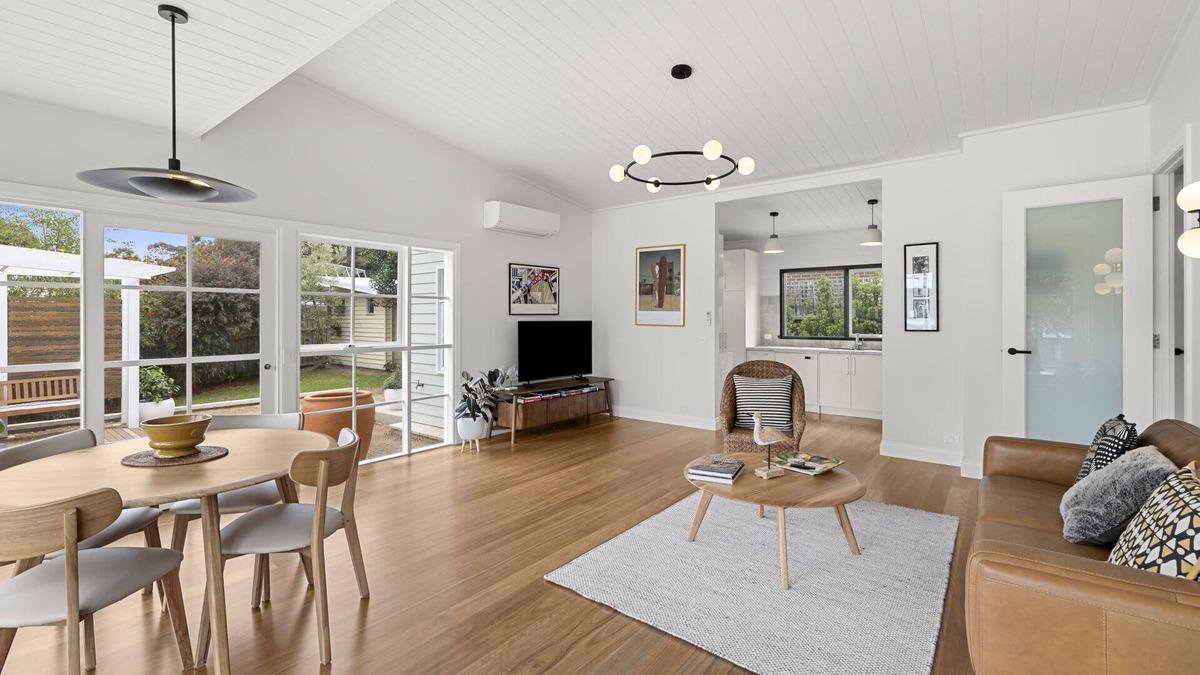 Anglesea House | Anglewoods Summary: A