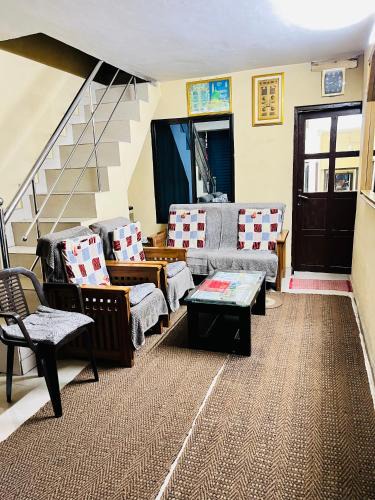 Moolakadai House | Anish Homestay