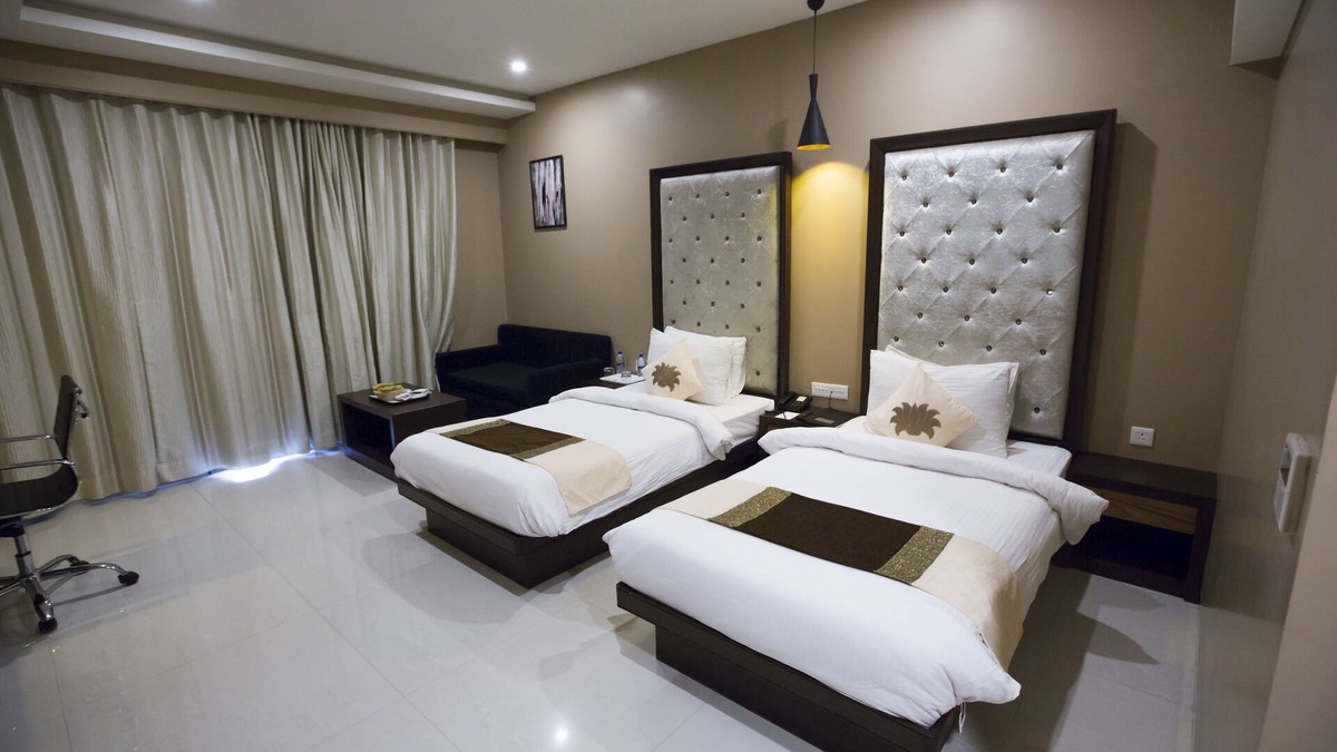 Ujjain Hotel | Anjushree - Ujjain