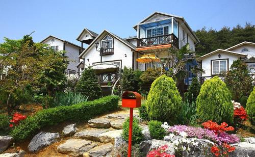 Nam House | Anmyeondo Dream Pension