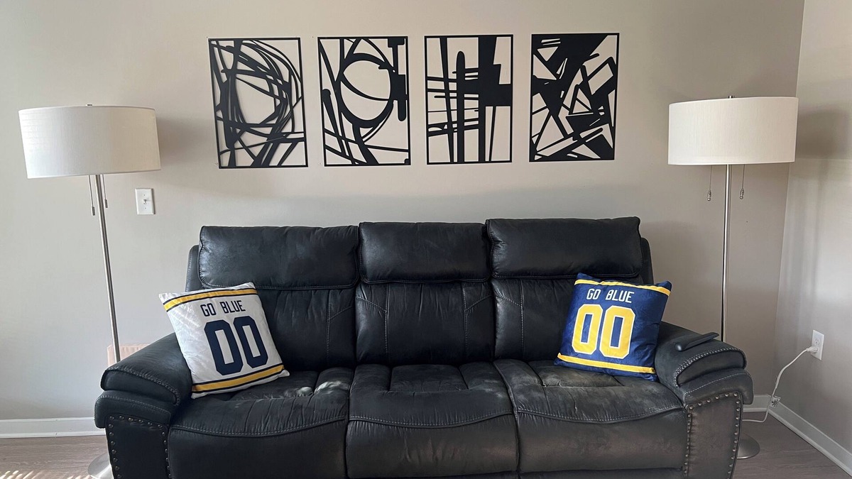 Old West Side Apartment | Ann Arbor’s Humble Abode