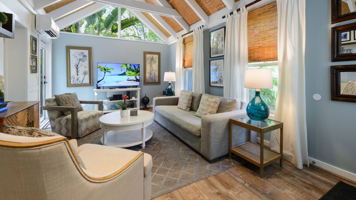 Historic Seaport Cottage | Ann Street Tranquility: A cozy and peaceful cottage