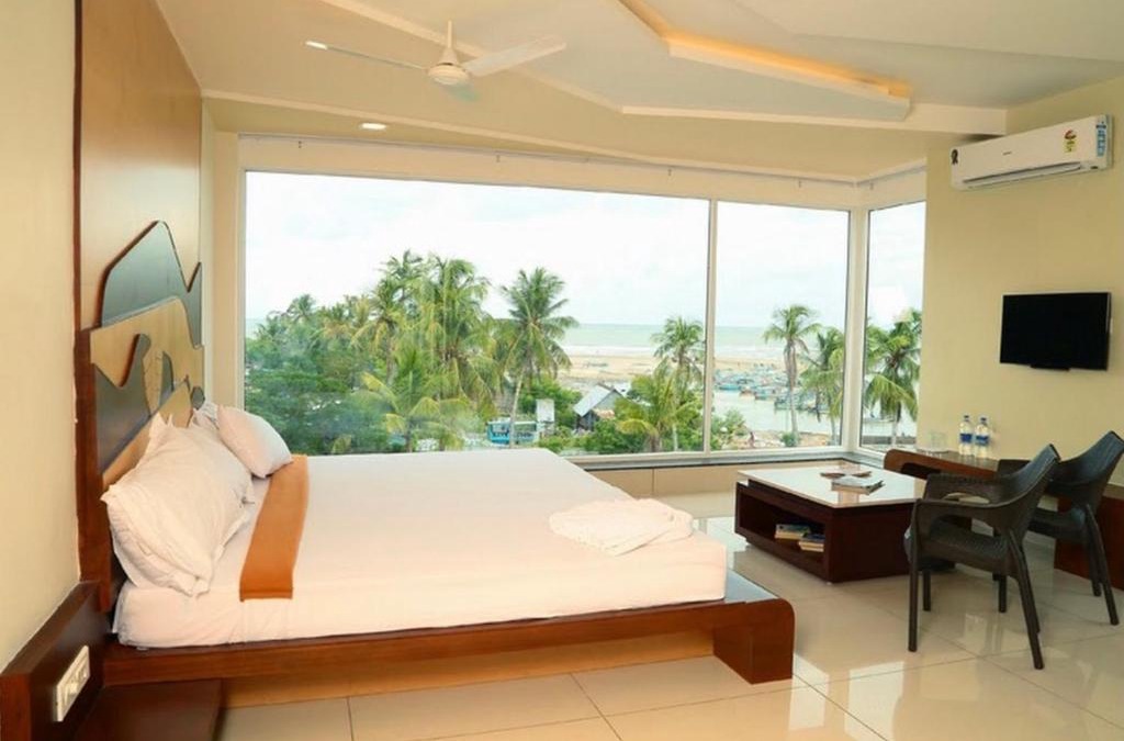 Velankanni Hotel | Annai in Saravana Bhavan Fine stay and Restaurant