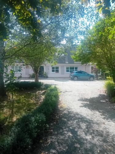 Cahir Apartment | Annaswood Self Catering
