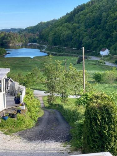 Lyngdal Apartment | Anneks i naturskjønne Gitlevåg