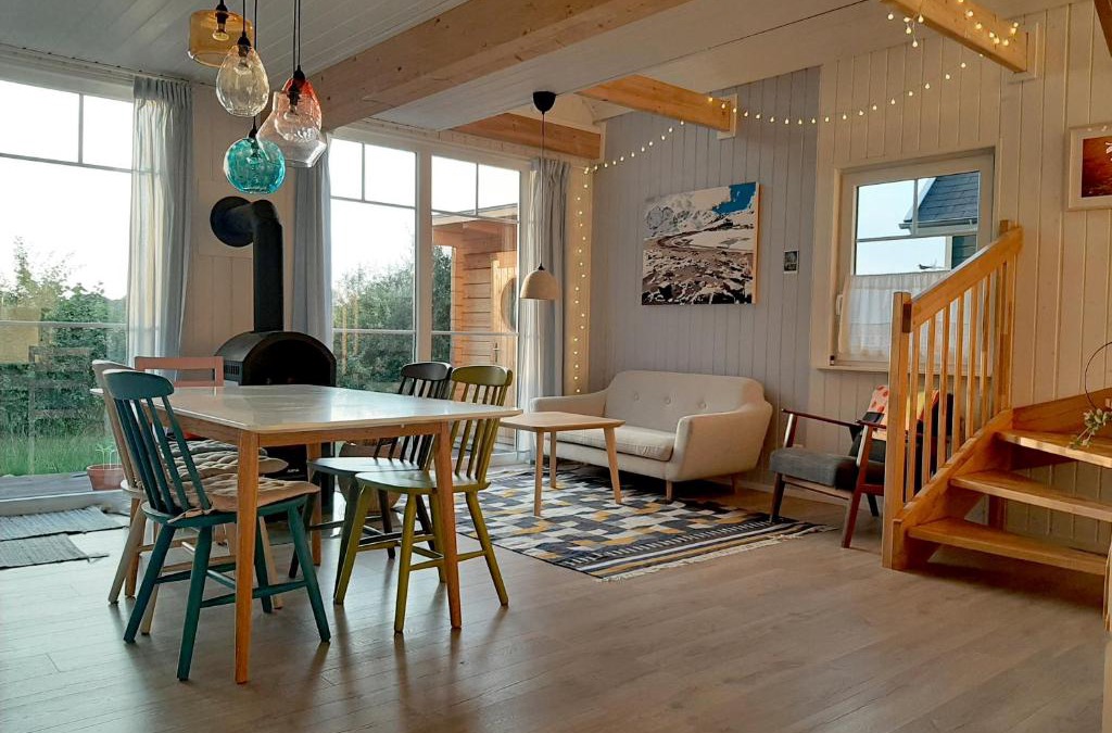 Wandlitz House | Annemarie Zerpenschleuse - Schwedenhaus mit Künstler-Charme und Sauna