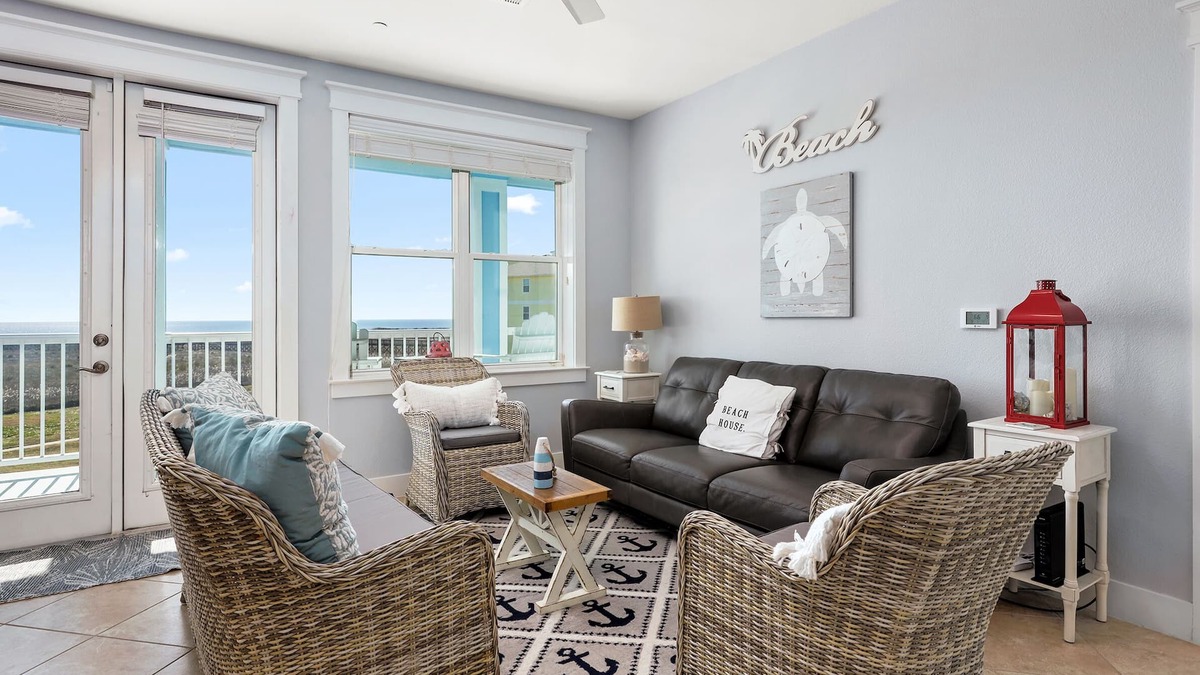 Red Fish Cove Condo | Annie Lee - Beach Front- Ocean Front - 2nd Floor