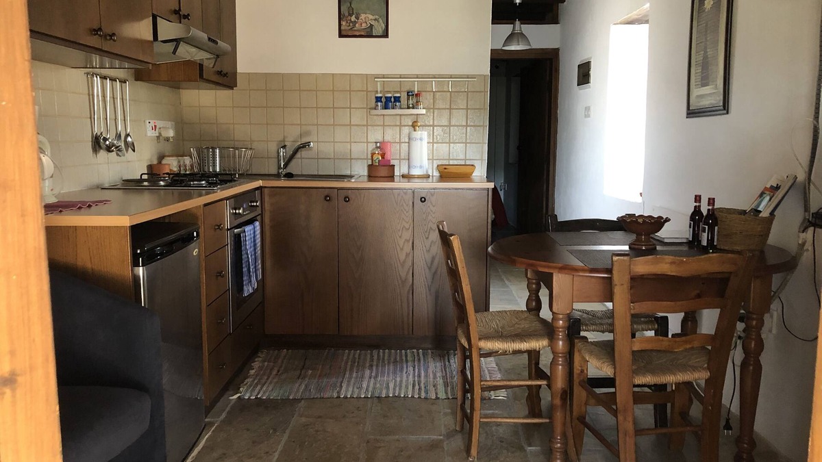 Episkopi Apartment | Anoi - 1-bedroom country house.