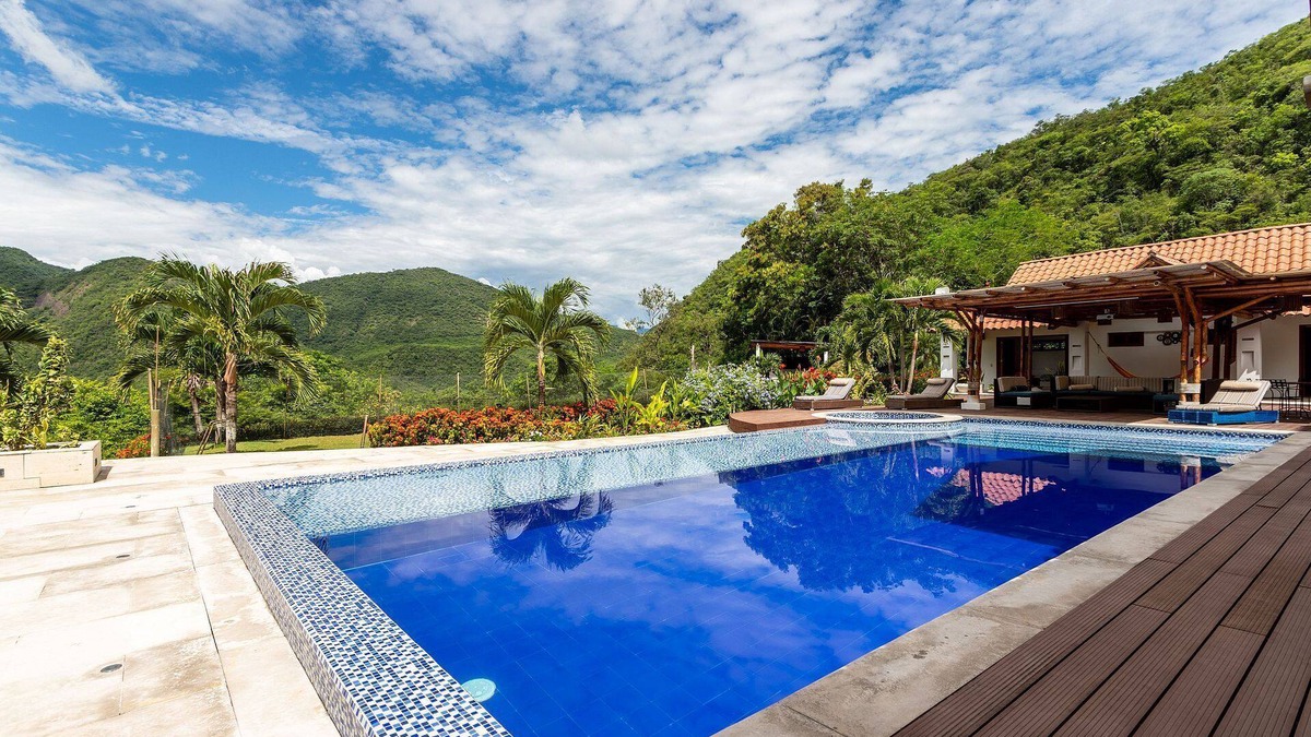 Apulo Villa | Anp006 - Vacation home in Apulo with mountain view