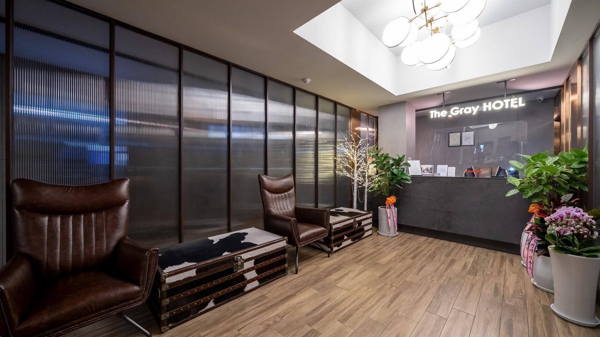 Suwon Hotel | Ansan the Gray