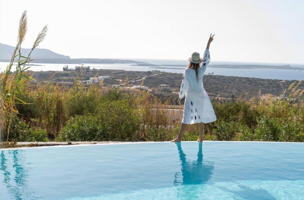 Nea Cryssi Akti Villa | Anthemion Paros - Villas & Suites