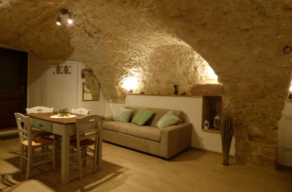 Casali di Serravalle Apartment | Antica Carbonaia di Norcia