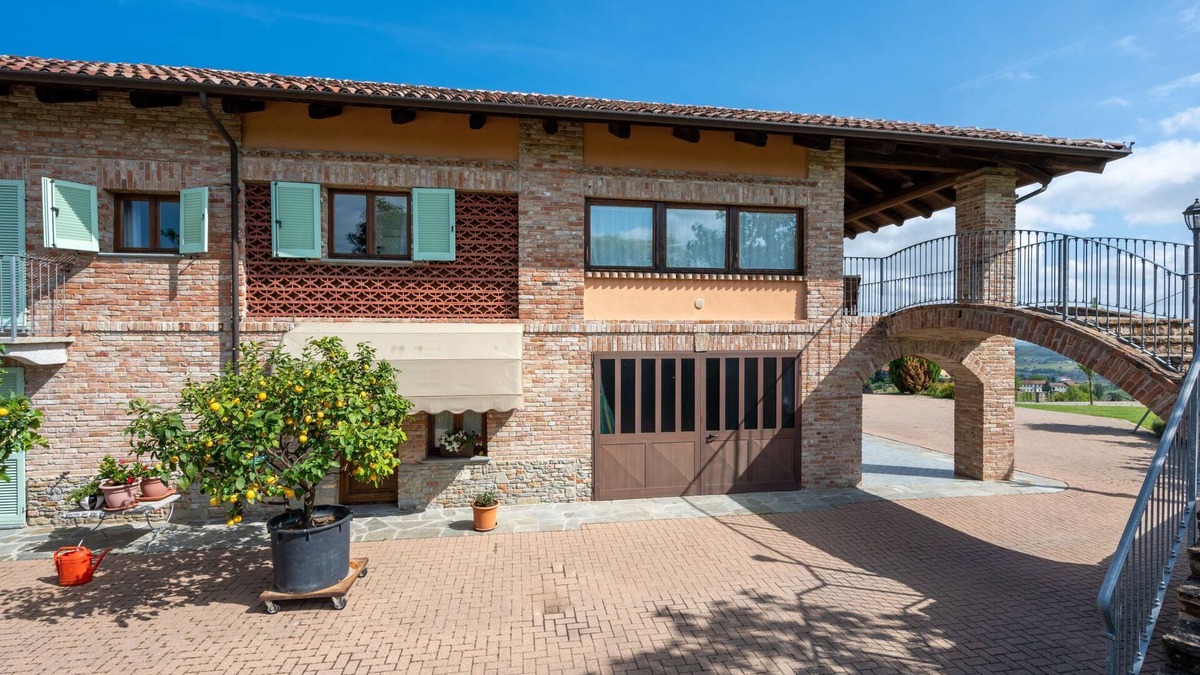Castagnole delle Lanze House | Antica Cascina by Interhome