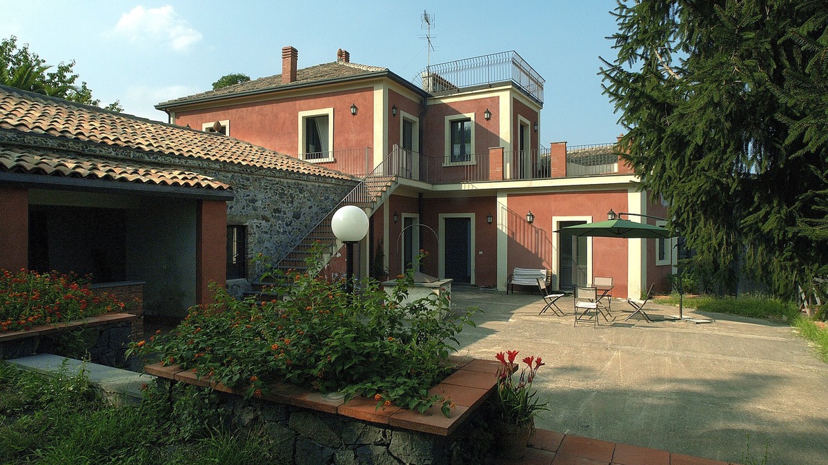 Milo Villa | Antica Dimora Benanti - Typical Sicilian Villa