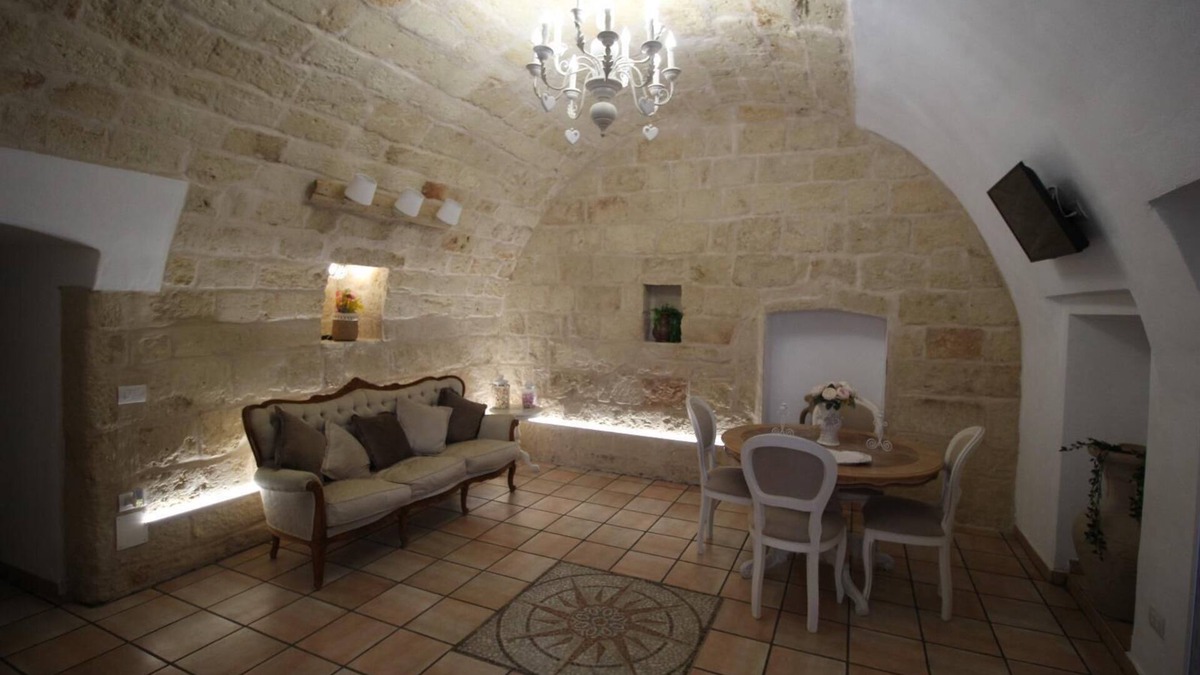 Municipio 5 Bed & Breakfast | Antica Dimora Pugliese nei Pressi Dell'aeroporto e Porto di Bari con Patio Relax