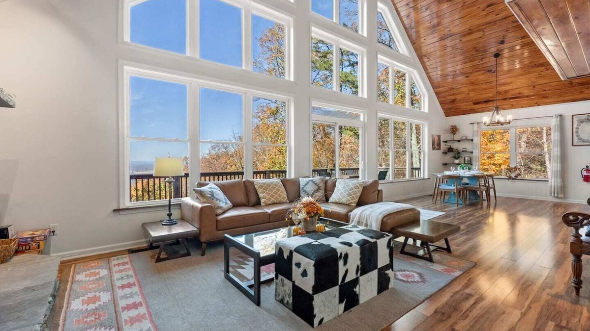 Keedysville Cabin | Antietam Look Out - Incredible Sunset Views!
