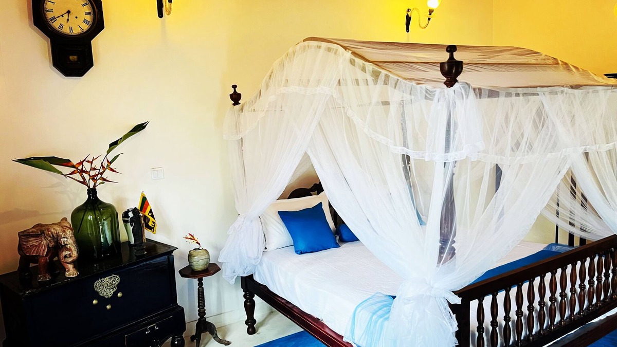 Hettimulla House | Antique and silent place near to Moragalla beach.