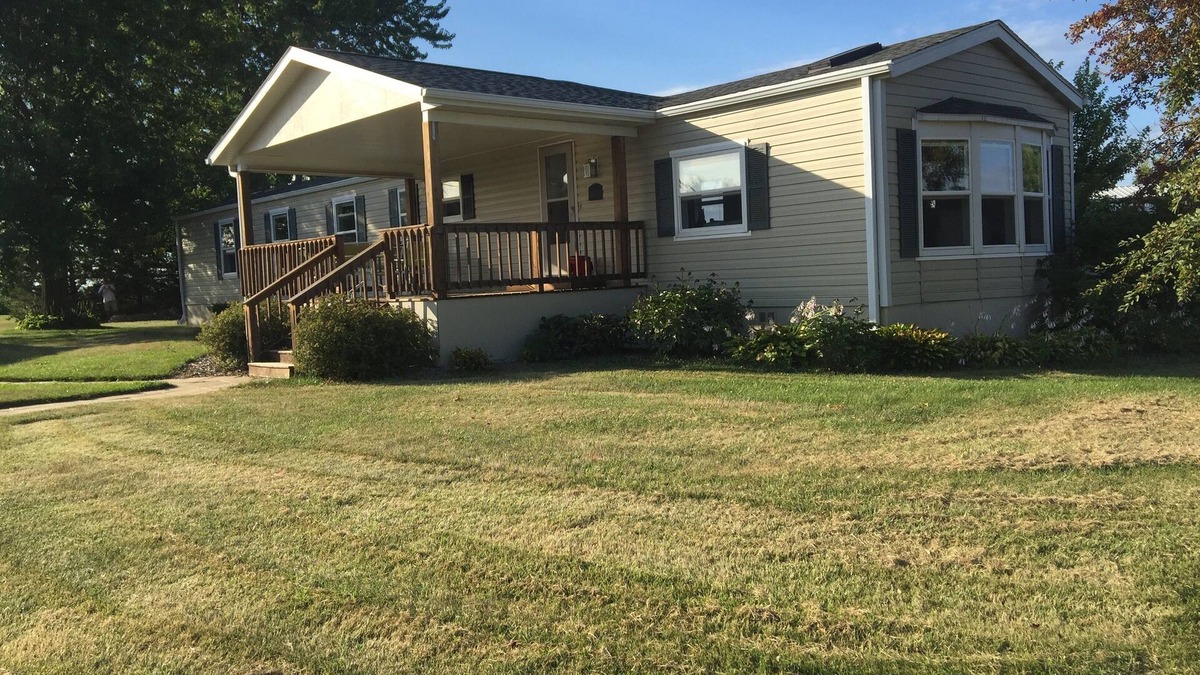 Moravia House | Antler Acres, 3 Bedroom, 2 Bath