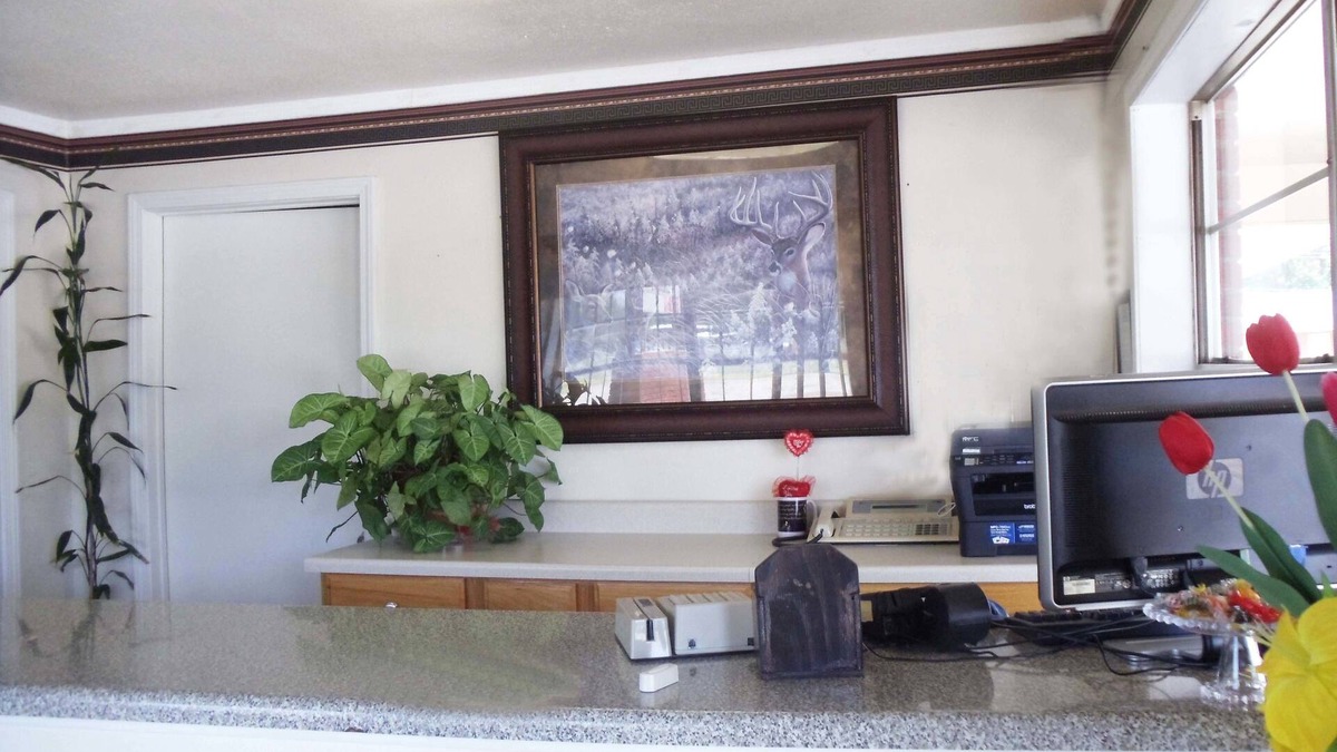 Antlers Hotel | Antlers Budget Inn