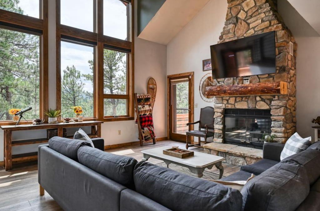 Woodland Park House | Antlers Ridge, Private Hot Tub, 3 Decks, MTN Views