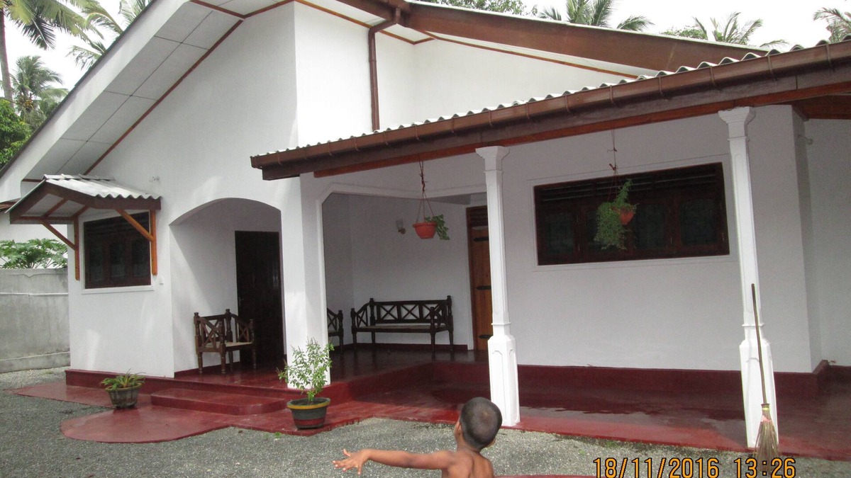 Hikkaduwa Villa | Anura Villa holiday home