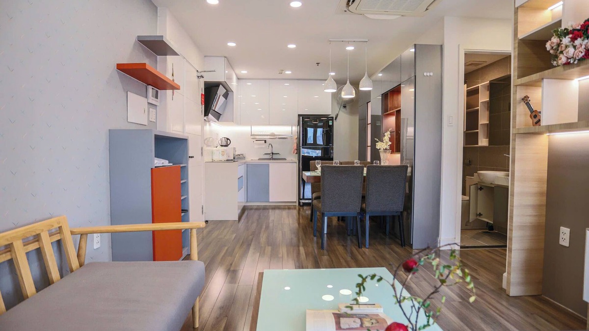 Phuong 8 Apartment | Anxiety
