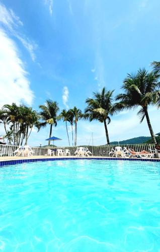 Itacuruca Apartment | Apê 2 Qtos Beira Mar Piscina e Marina