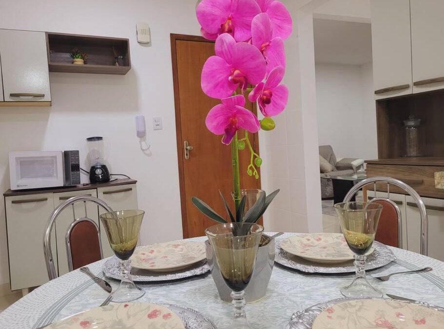 Monte Castelo Apartment | Apê 301 *AMPLO *até 6 pessoas * Ótimo p/empresas.