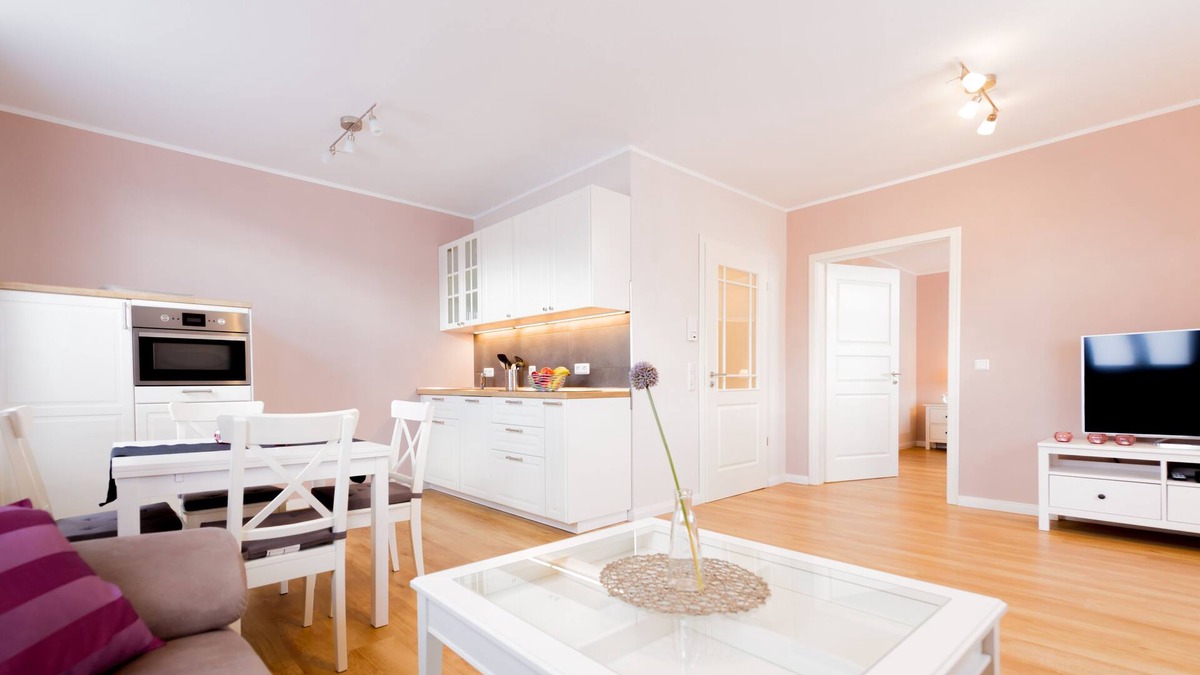Uerzig Apartment | Ap 1 - Goldwingert-Rental-Private Bathroom-River view