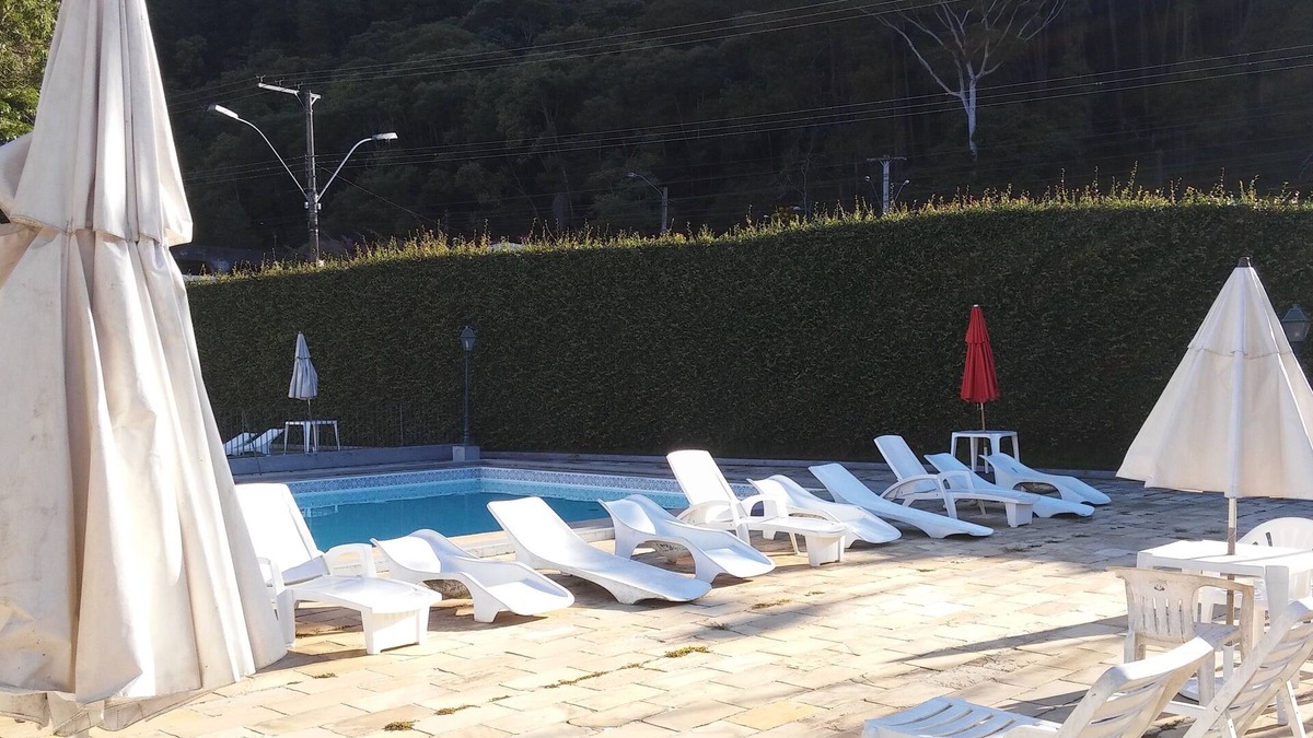 Olaria Apartment | AP 2 Qts wifi Fireplace Pool Sauna Quadra play /Picnic area