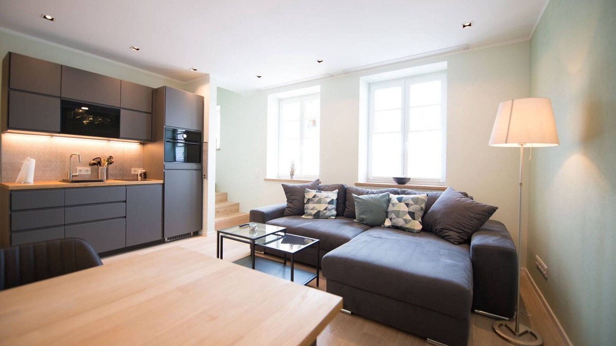 Uerzig Apartment | Ap 5 - Kranklay-Apartment-Family-Private Bathroom-Vineyard view