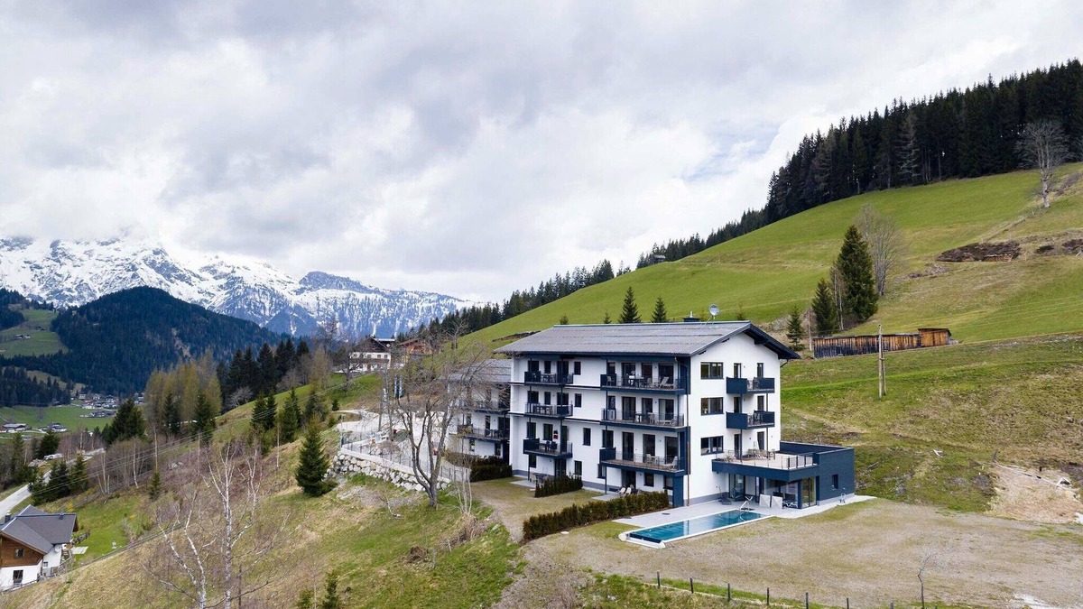 Sankt Martin am Tennengebirge Apartment | Apartment with infinity pool