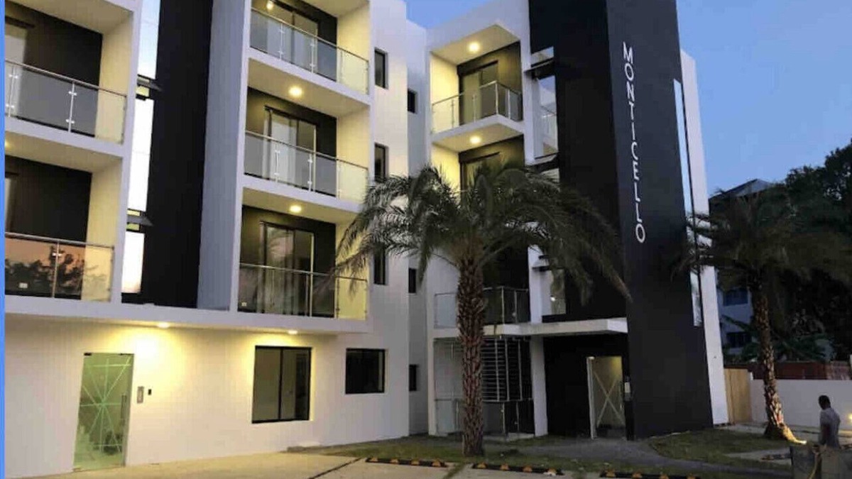 Llanos de Gurabo I Apartment | Apartment with Jacuzzi and private terrace