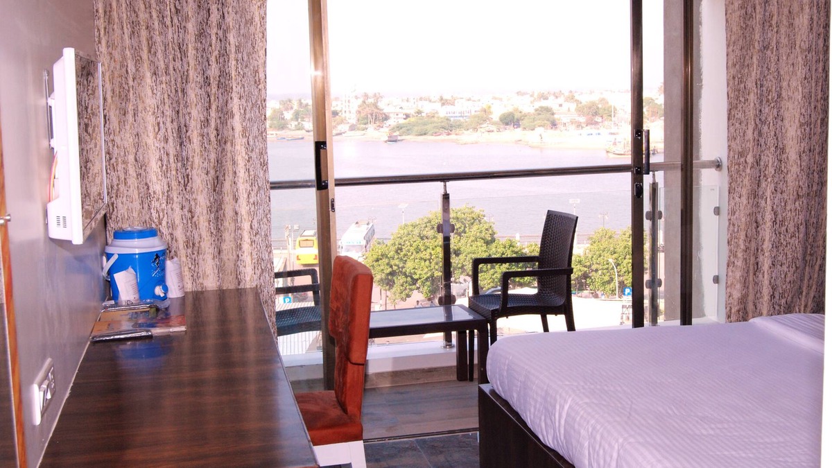 Diu Hotel | Apaar Hotel
