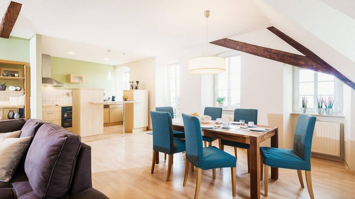 Mußbach Bed & Breakfast | Apartment/apartment, bath, WC, balcony - Weingut - Gästehaus Völcker