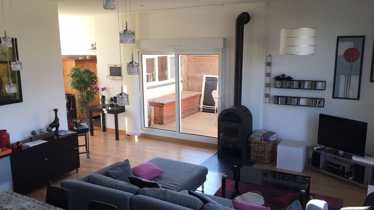 Saint-Laurent-en-Grandvaux Apartment | Apartment/flat - Saint-Laurent en grandvaux