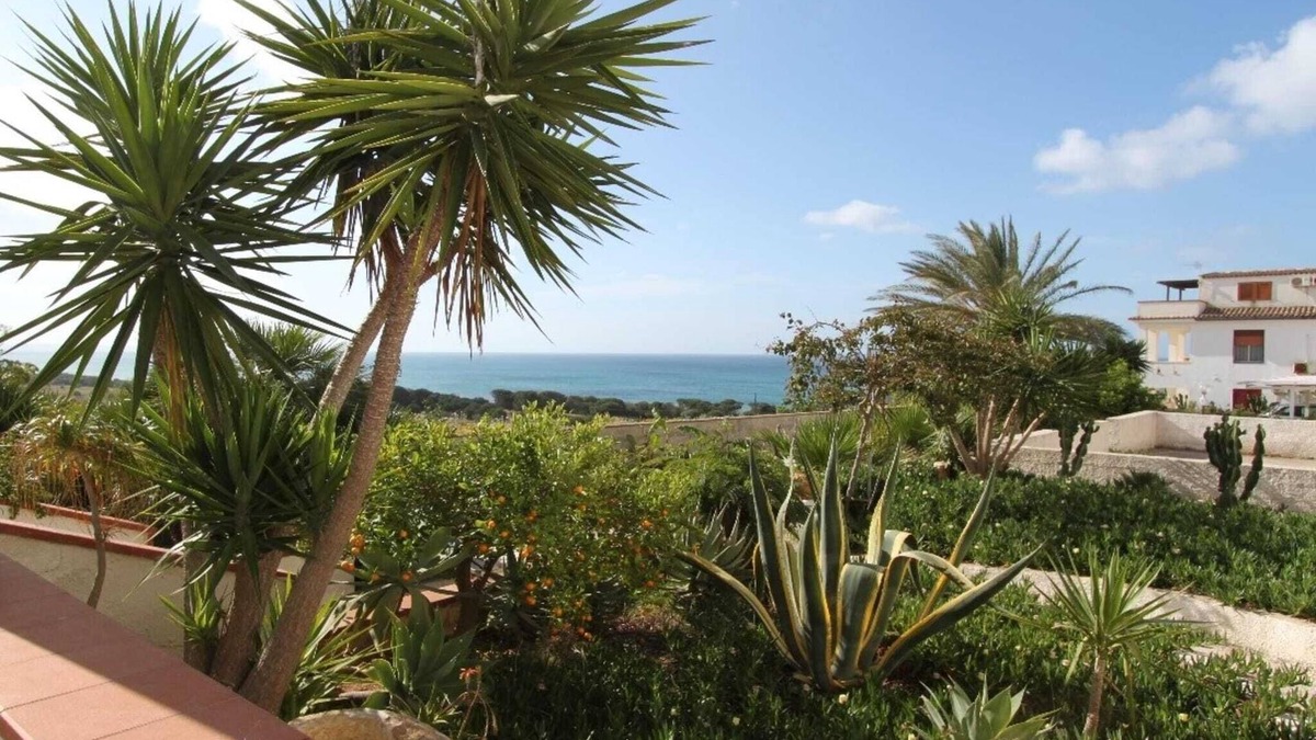 Marinella di Selinunte Apartment | Apartment in Sicily near Sandy Beach