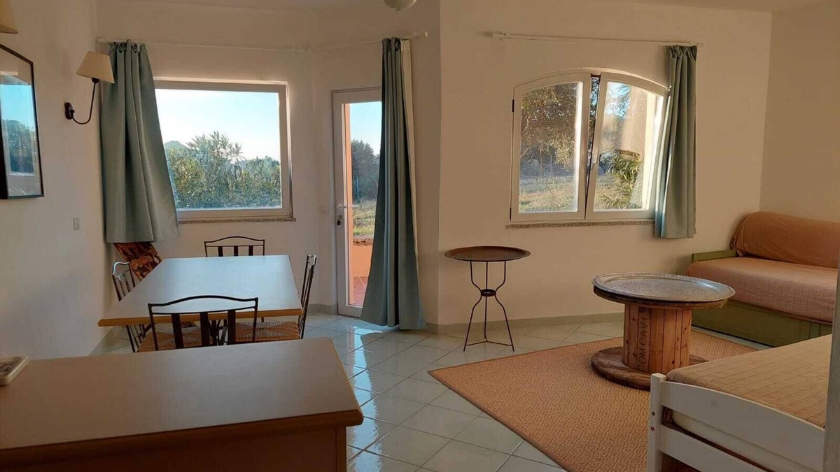 Trinita d'Agultu e Vignola Apartment | apartment with little garden five minutes walk from the beach
