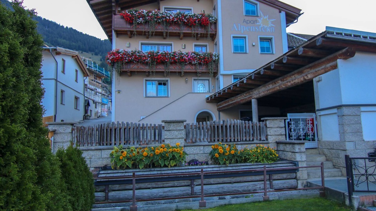 Nauders Apartment | Apart Alpenstern Nauders Reschenpass Tirol - Apartment BERGKRISTALL