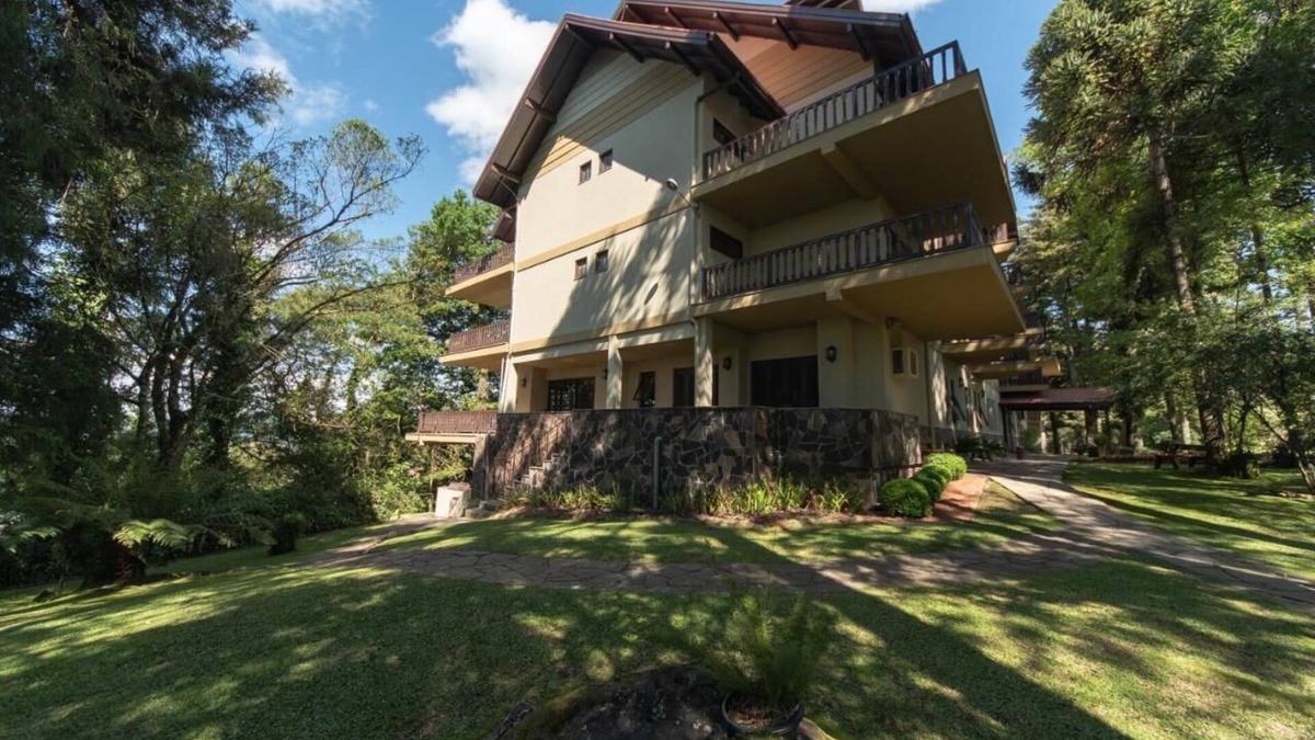 Planalto Hotel | Apartamento na Residencial Vale Dourado em Gramado