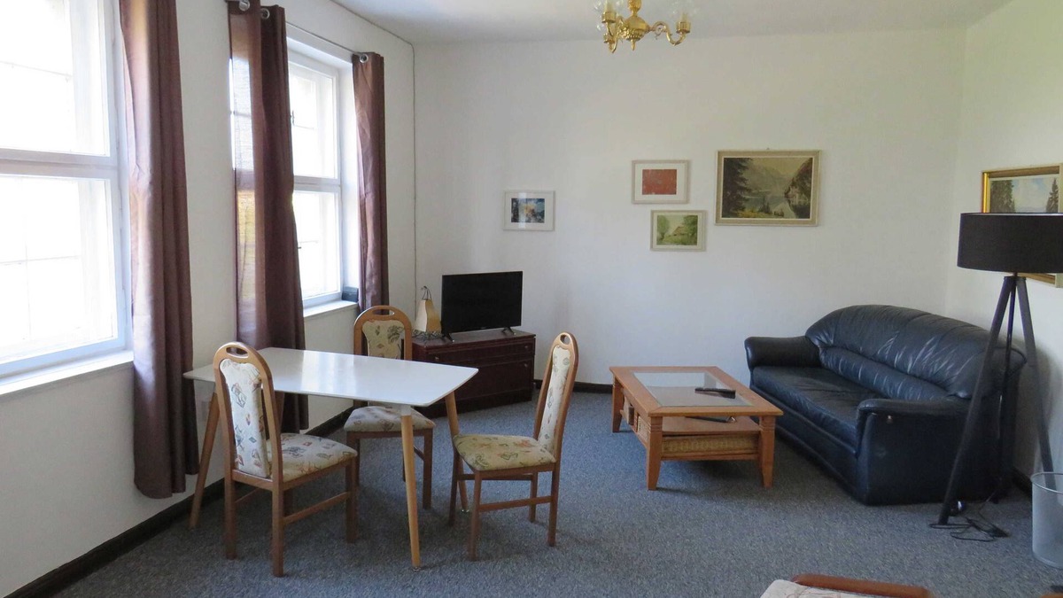 Feldberger Seenlandschaft Apartment | Apartment "Schmaler Luzin" - Apartments in the historic station Feldberg