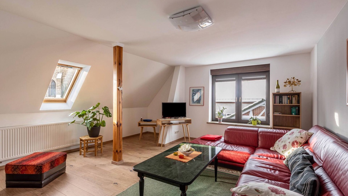 Seegebiet Mansfelder Land Apartment | Apartment 'Am Süßen See' with Lake View, Balcony and Wi-Fi