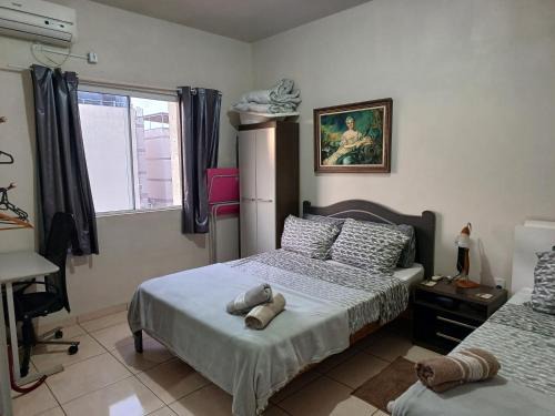 Santo Angelo Apartment | Apart próximo a Unimed e Catedral de 2 quartos com 2 Ar, mini-Academia e garagem no Centro-sul