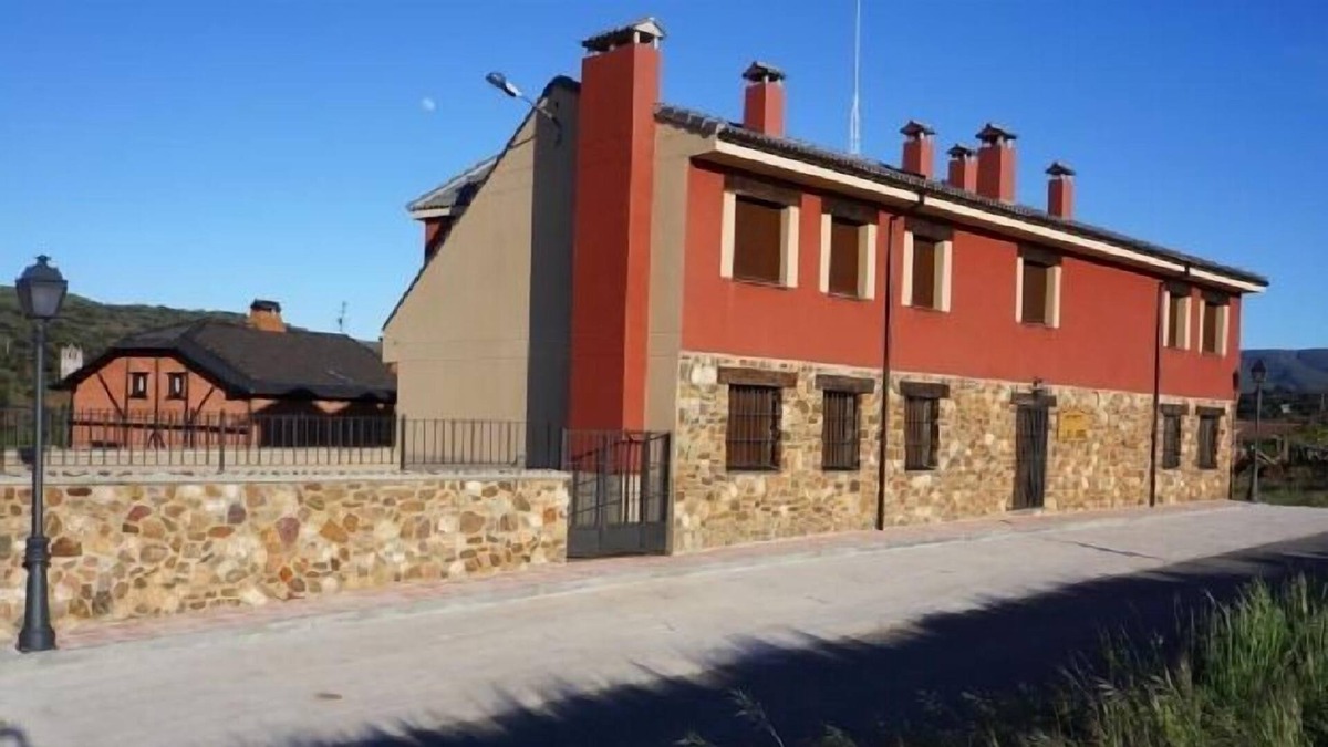 Noviales Cottage | APART. THE ERAS OF THE SIERRA DE AYLLON B (2 PEOPLE)