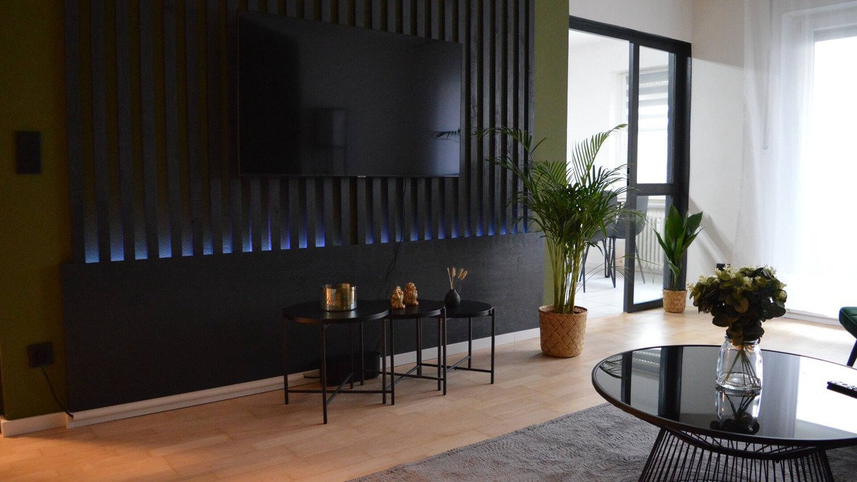 Richard-Strauss-Straße Apartment | APART21 | Design Flat | balcony | Netflix