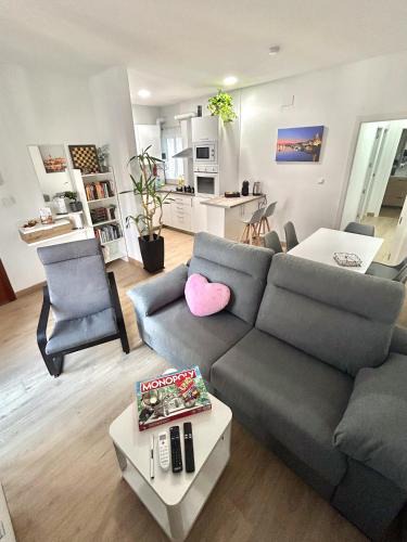 Camas Apartment | Apartalux Sevilla Camas