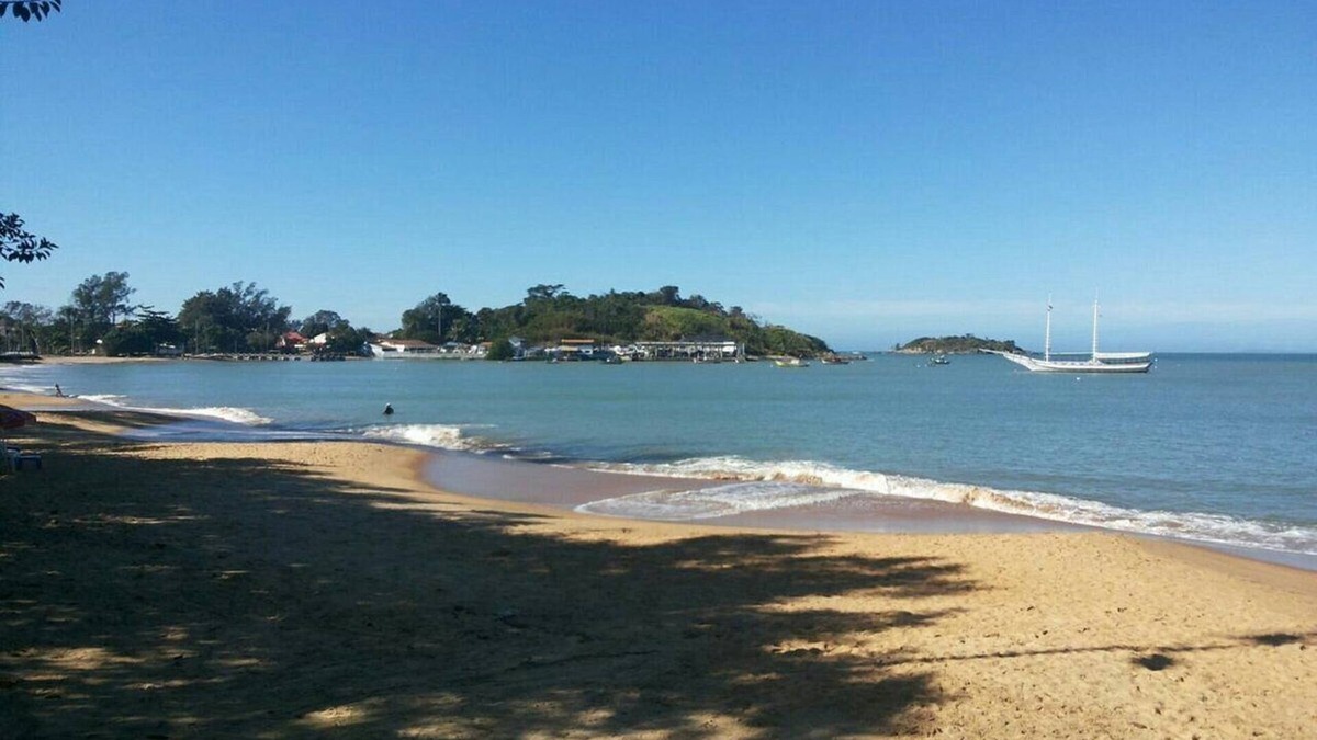 Balneario Remanso Apartment | Apartamento no Centro de Rio das Ostras. Localizado a cerca de 50m da praia.