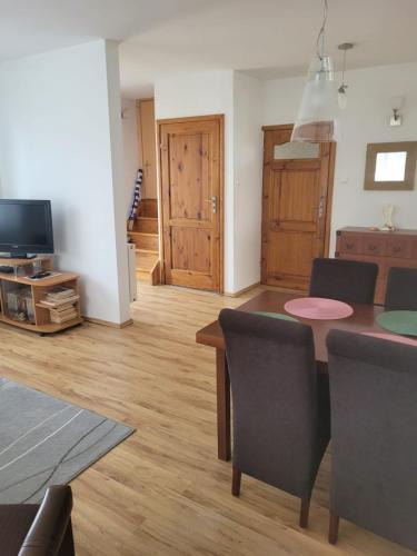 Cetniewo Apartment | Apartament Calineczka